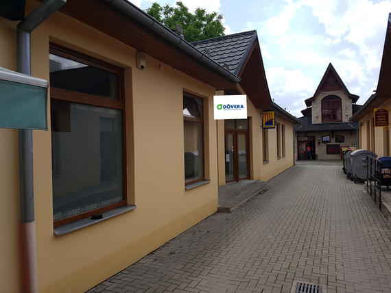 Ako nás nájdete Pre klientov z Brezna: pobočka sa nachádza na Námestí M. R. Štefán